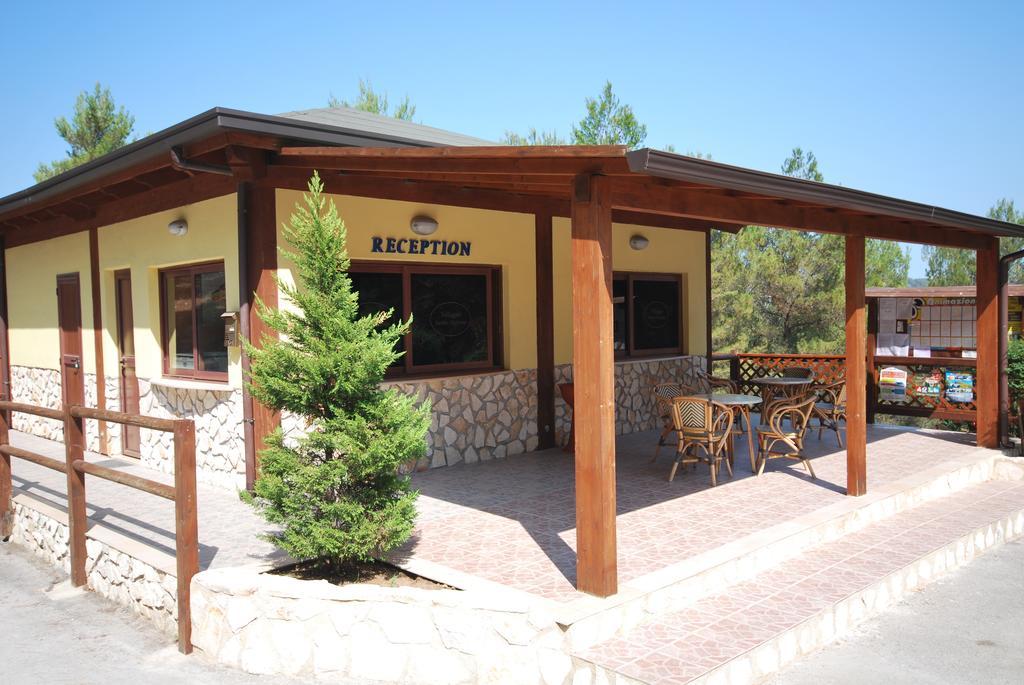 ויאסטה Villaggio Santo Stefano מראה חיצוני תמונה